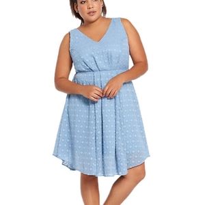 Torrid light blue textured chiffon sleeveles dress